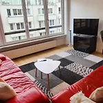 Modern Appartement Nabij Casino En Zee