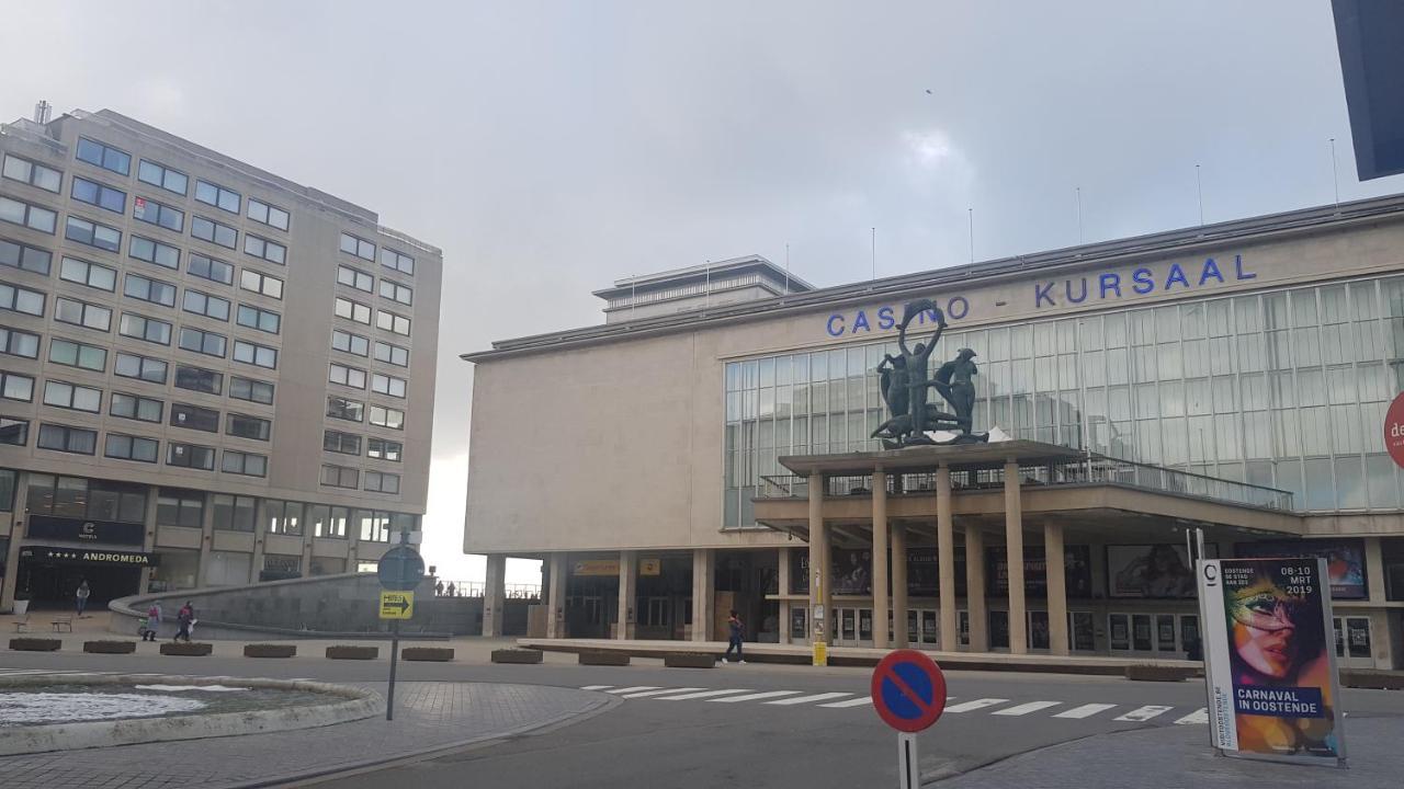 Modern Nabij Casino En Zee * Ostend